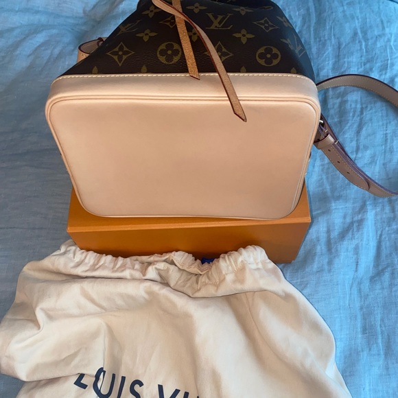 LOUIS VUITTON NOÉ BB - Picture 2 of 7